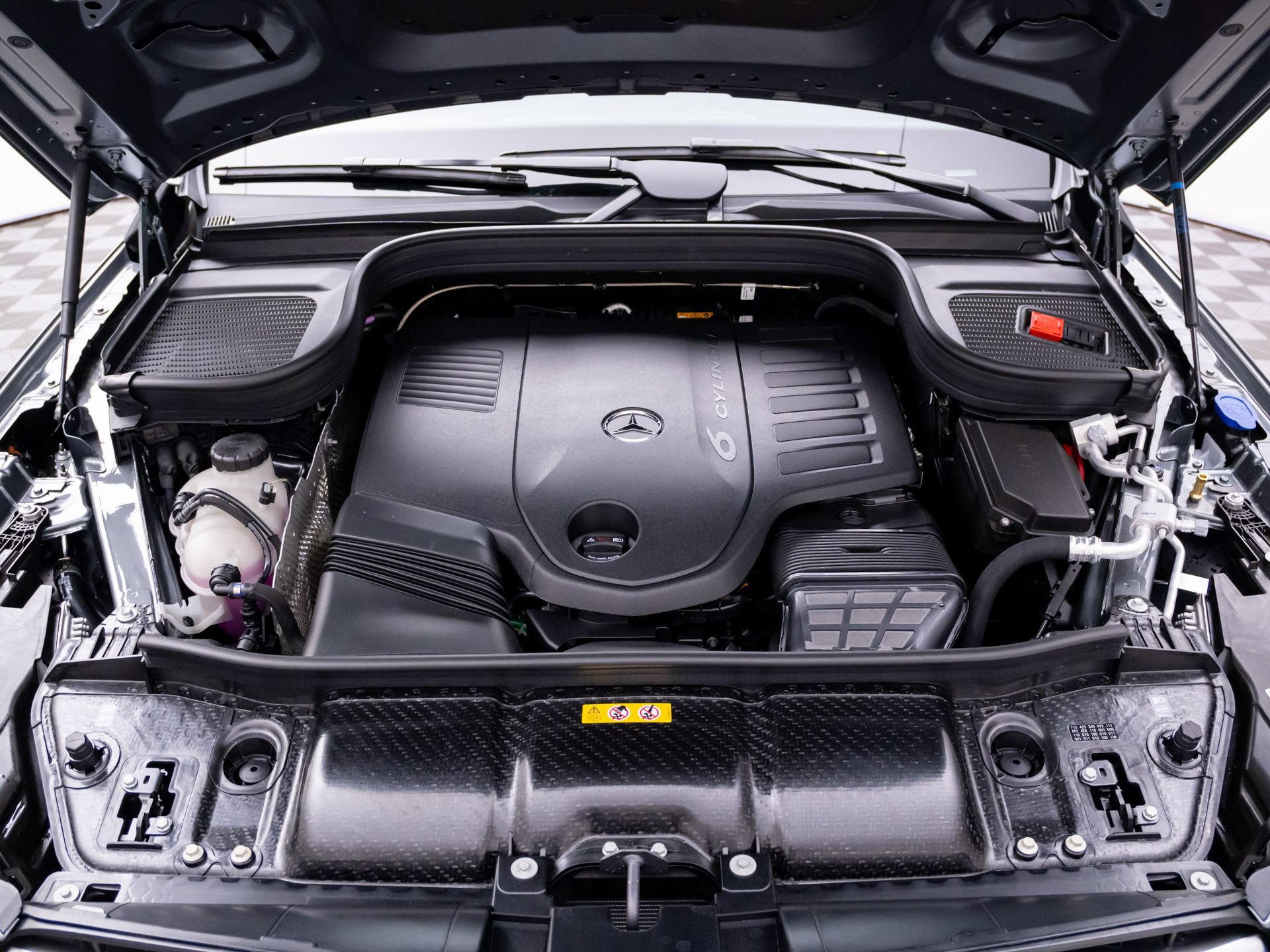 New 2026 Mercedes-Benz GLS 450 4MATIC image 33