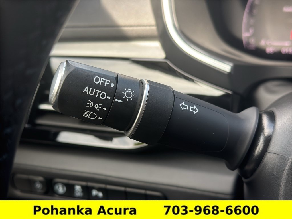 Certified 2025 Acura MDX SH-AWD w/ Technology Package image 10