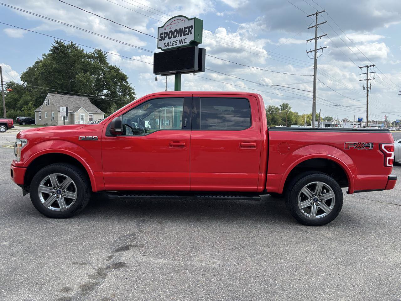 Used 2019 Ford F150 XLT w/ Equipment Group 302A Luxury AWD/4WD image 2