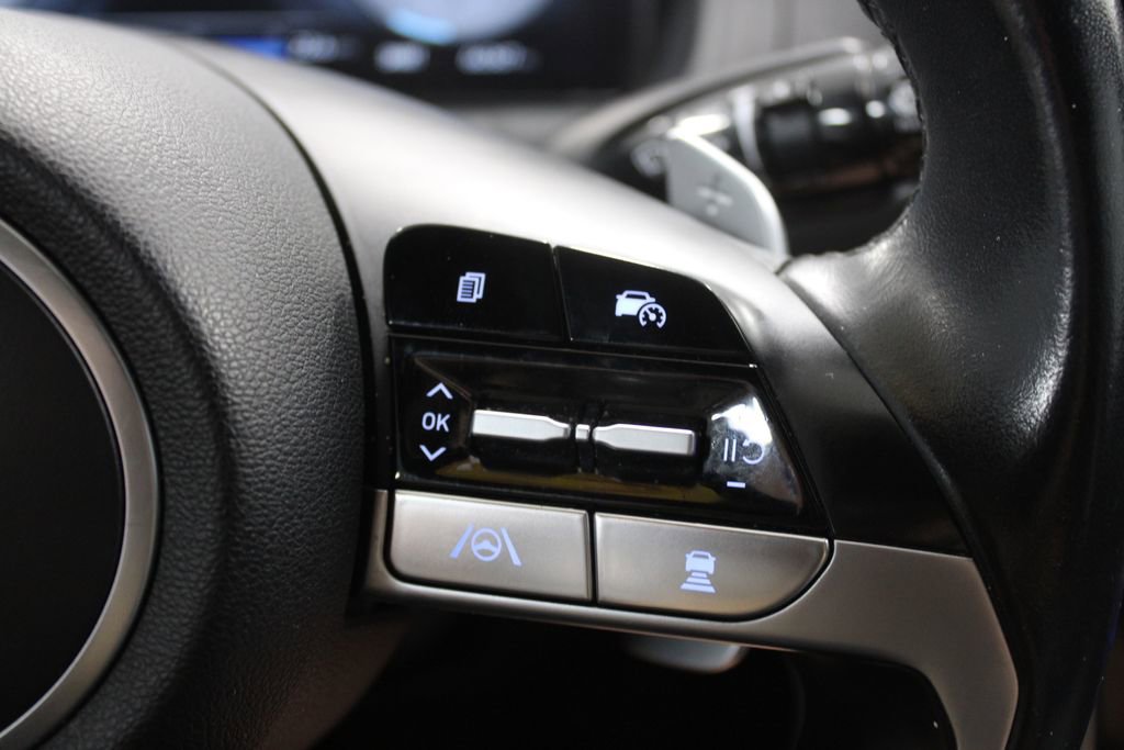 Used 2023 Hyundai Santa Cruz SEL Premium image 34