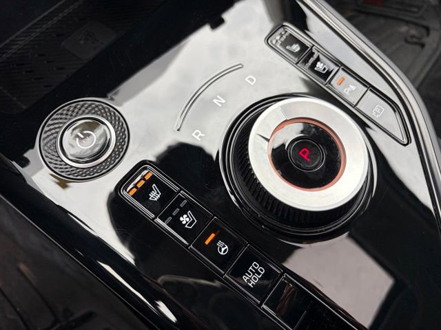 Certified 2023 Kia Niro Wave w/ Wave Preserve Package image 2