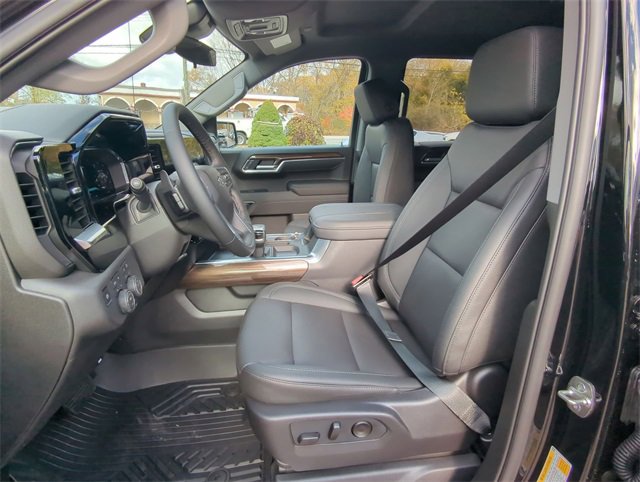 New 2026 Chevrolet Silverado 1500 LT Trail Boss w/ Safety Package image 19