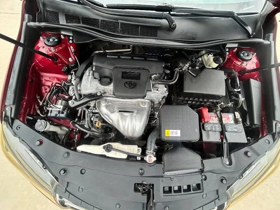 Used 2017 Toyota Camry SE FWD image 24