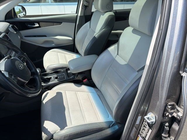 Used 2019 Kia Sorento SX w/ SX Touring Package FWD image 14