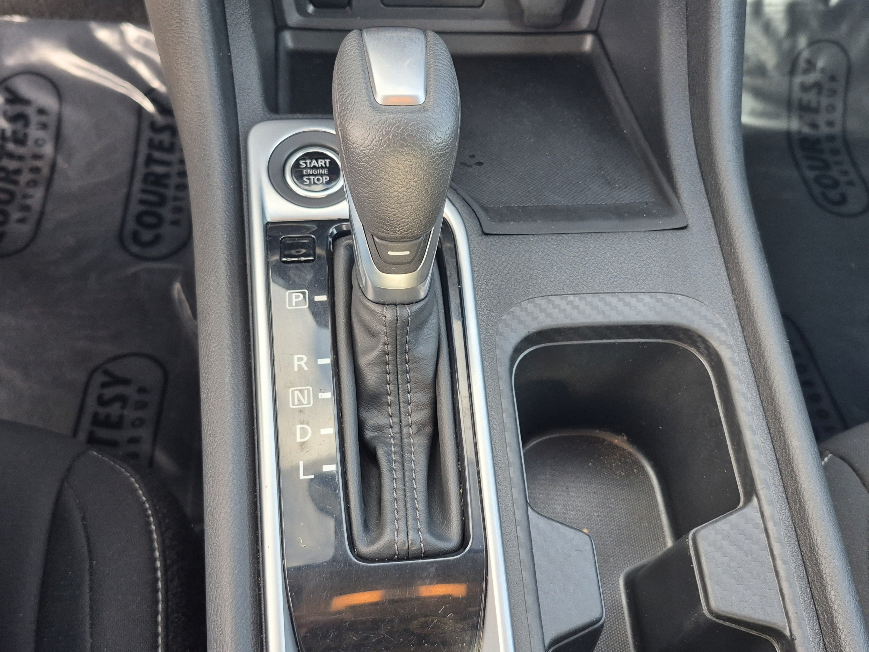 Certified 2024 Nissan Sentra SV FWD image 28