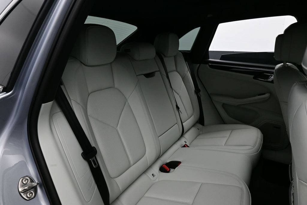 New 2026 Porsche Macan S AWD/4WD image 16
