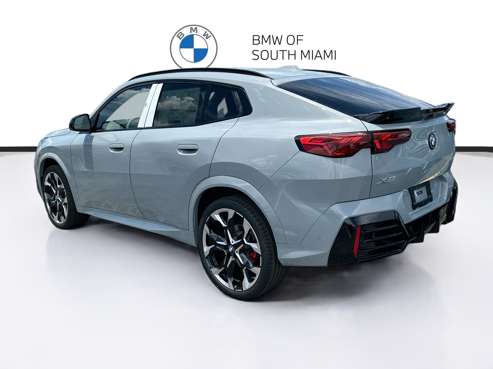 New 2026 BMW X2 xDrive28i w/ Technology Package AWD/4WD image 4