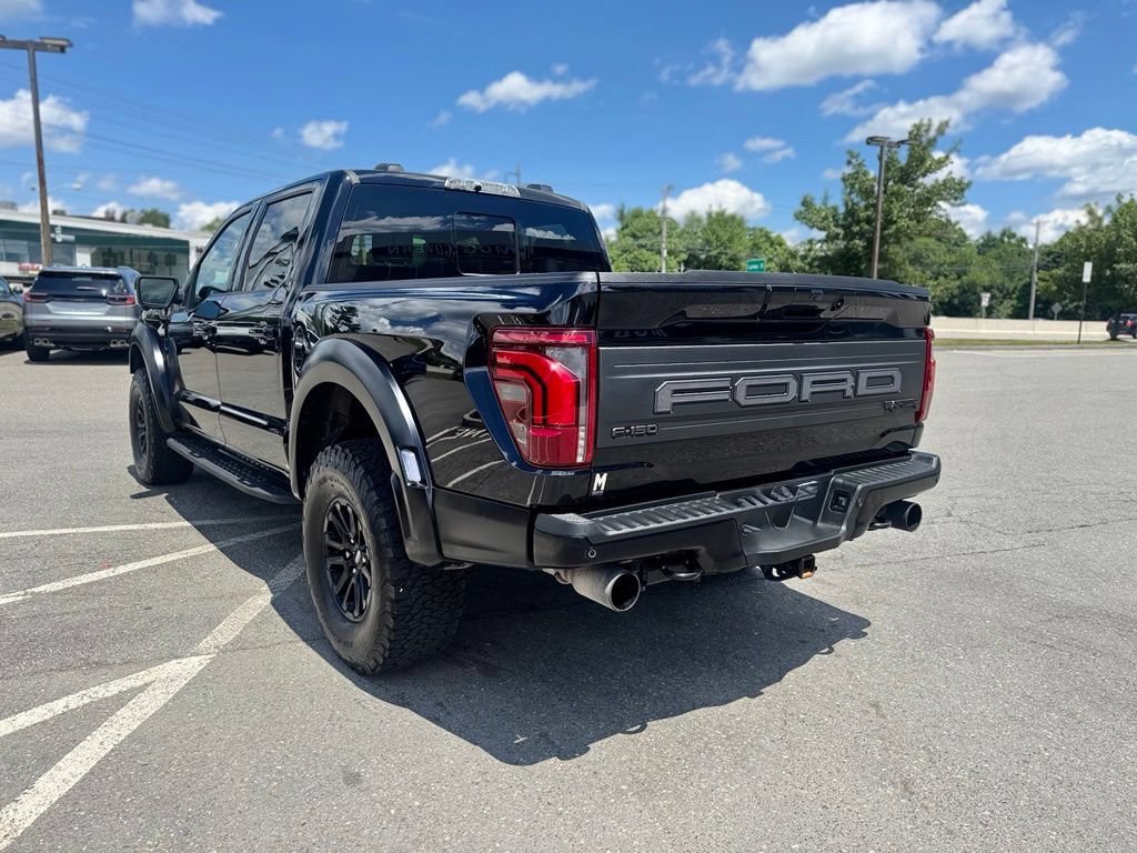 Used 2025 Ford F150 Raptor AWD/4WD image 4