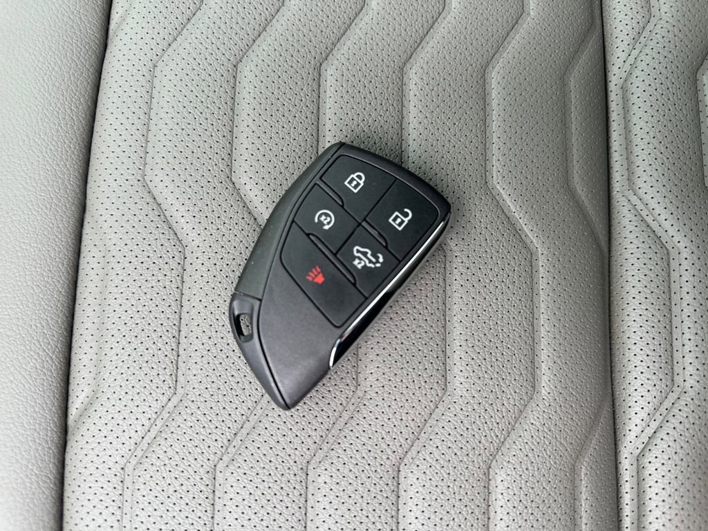 New 2026 Chevrolet Silverado 2500 ZR2 w/ LPO, Dark Essentials Package image 32