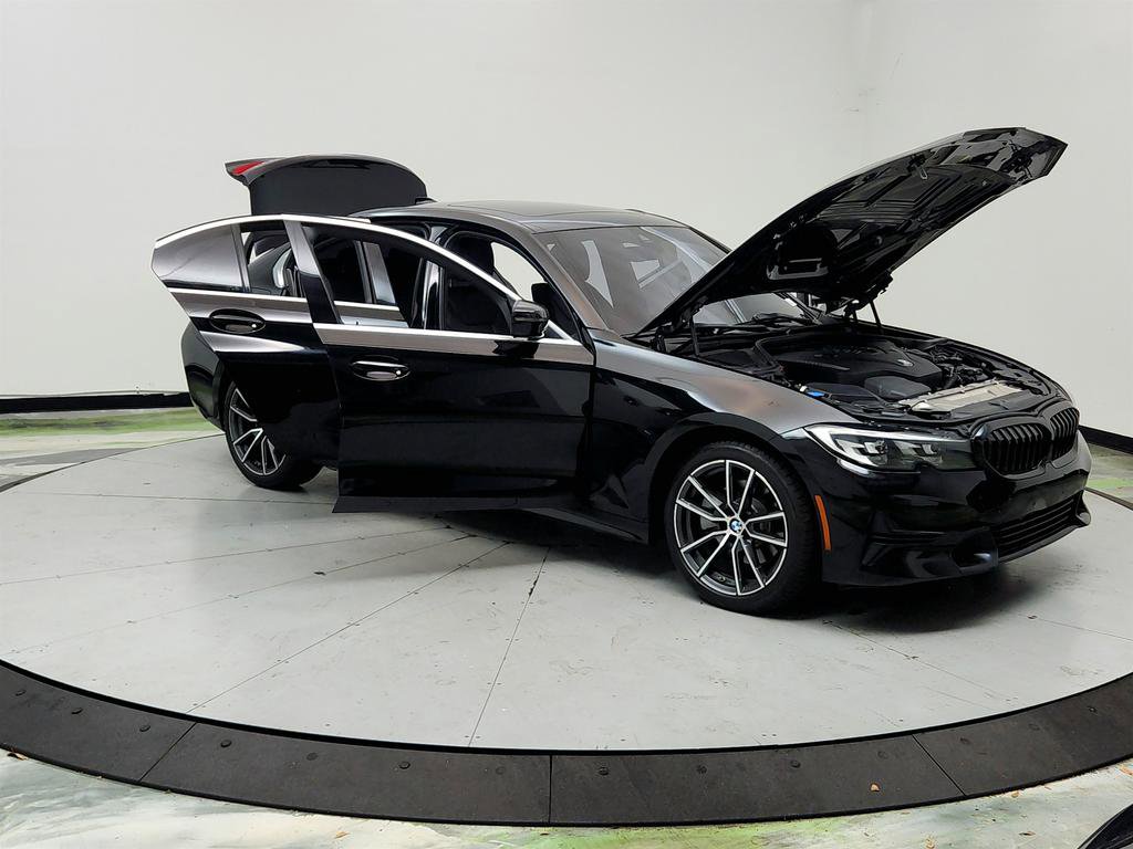 Used 2019 BMW 330i Sedan w/ Driving Assistance Package RWD image 10