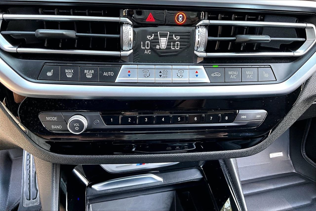 Used 2022 BMW X3 M40i w/ Premium Package image 24