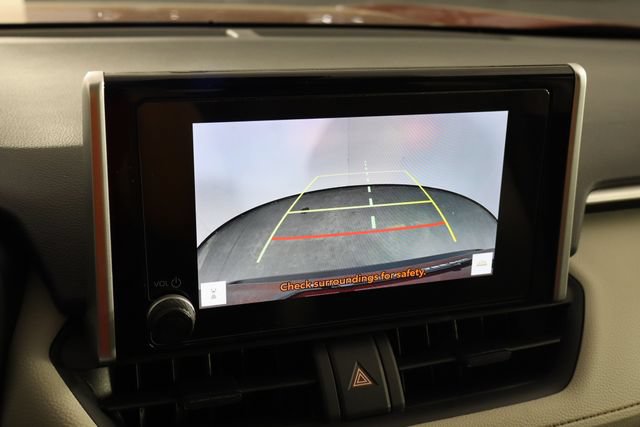 Used 2025 Toyota RAV4 XLE w/ Convenience Package FWD image 37
