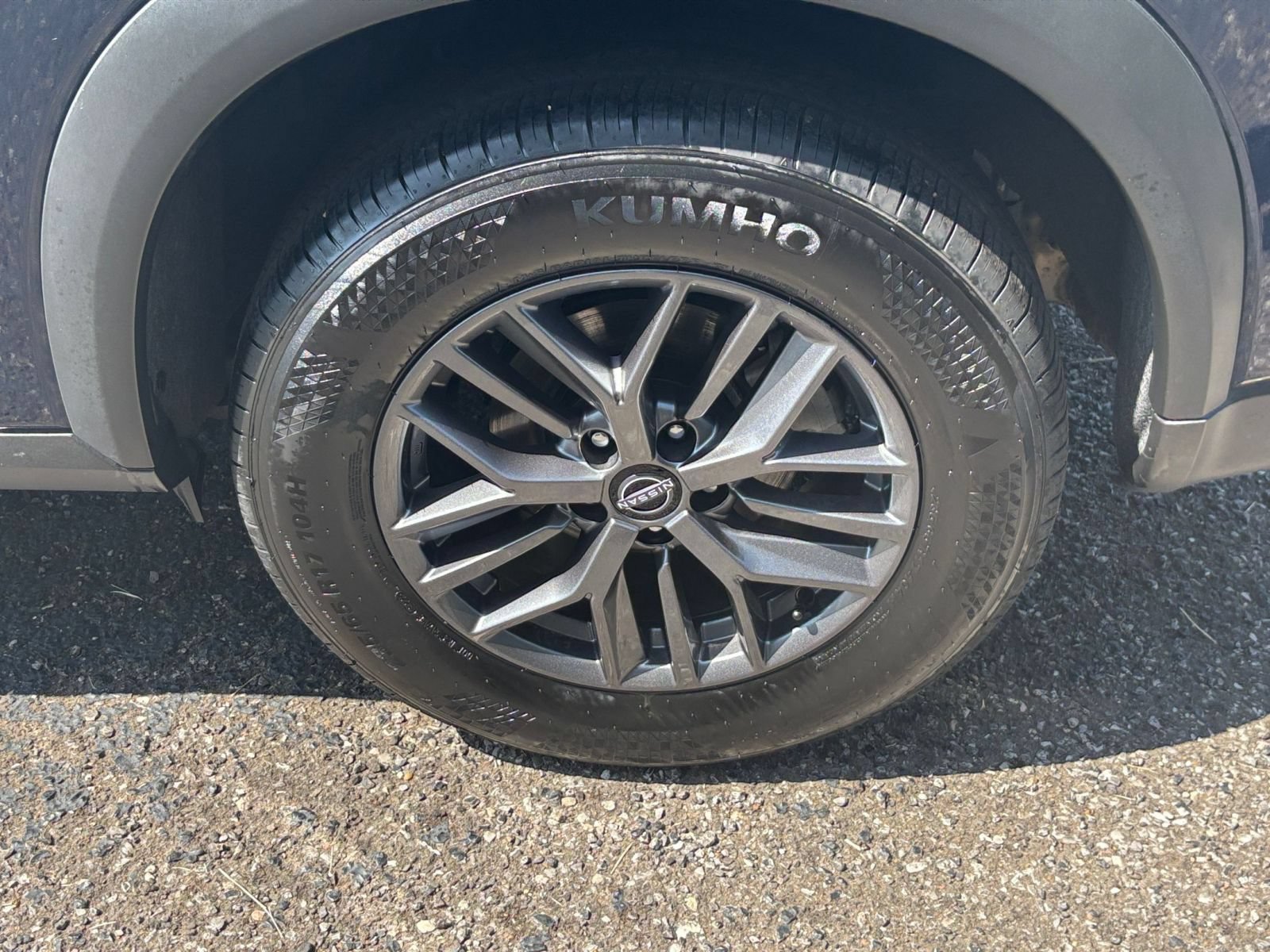 Used 2026 Nissan Rogue SV AWD/4WD image 32