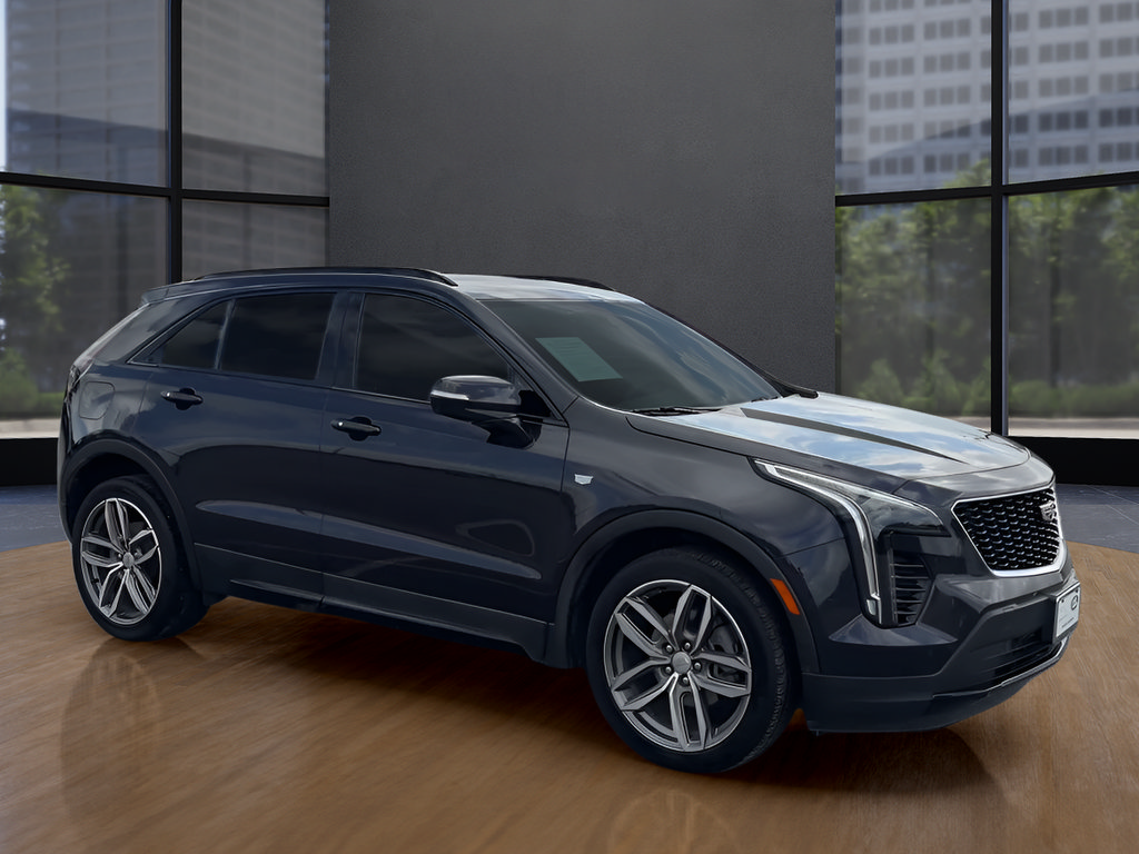 Used 2023 Cadillac XT4 Sport FWD image 3