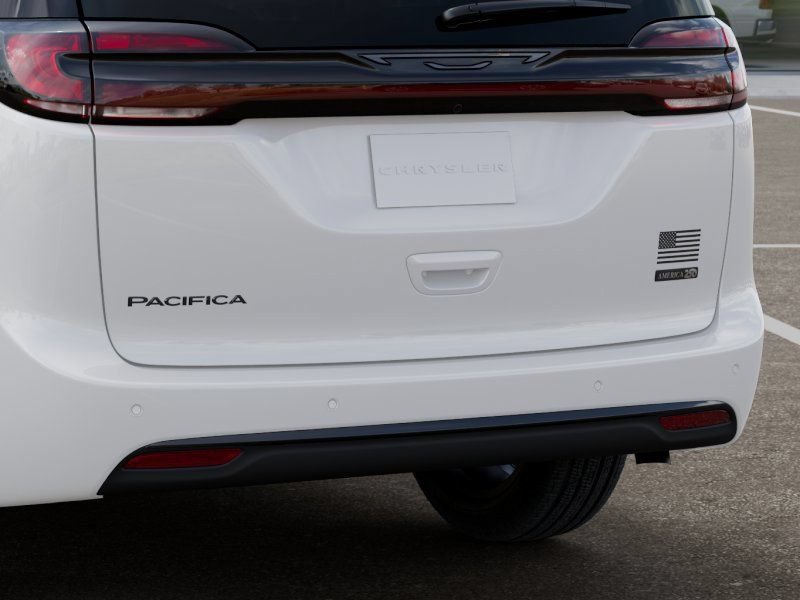 New 2027 Chrysler Pacifica Select FWD image 14