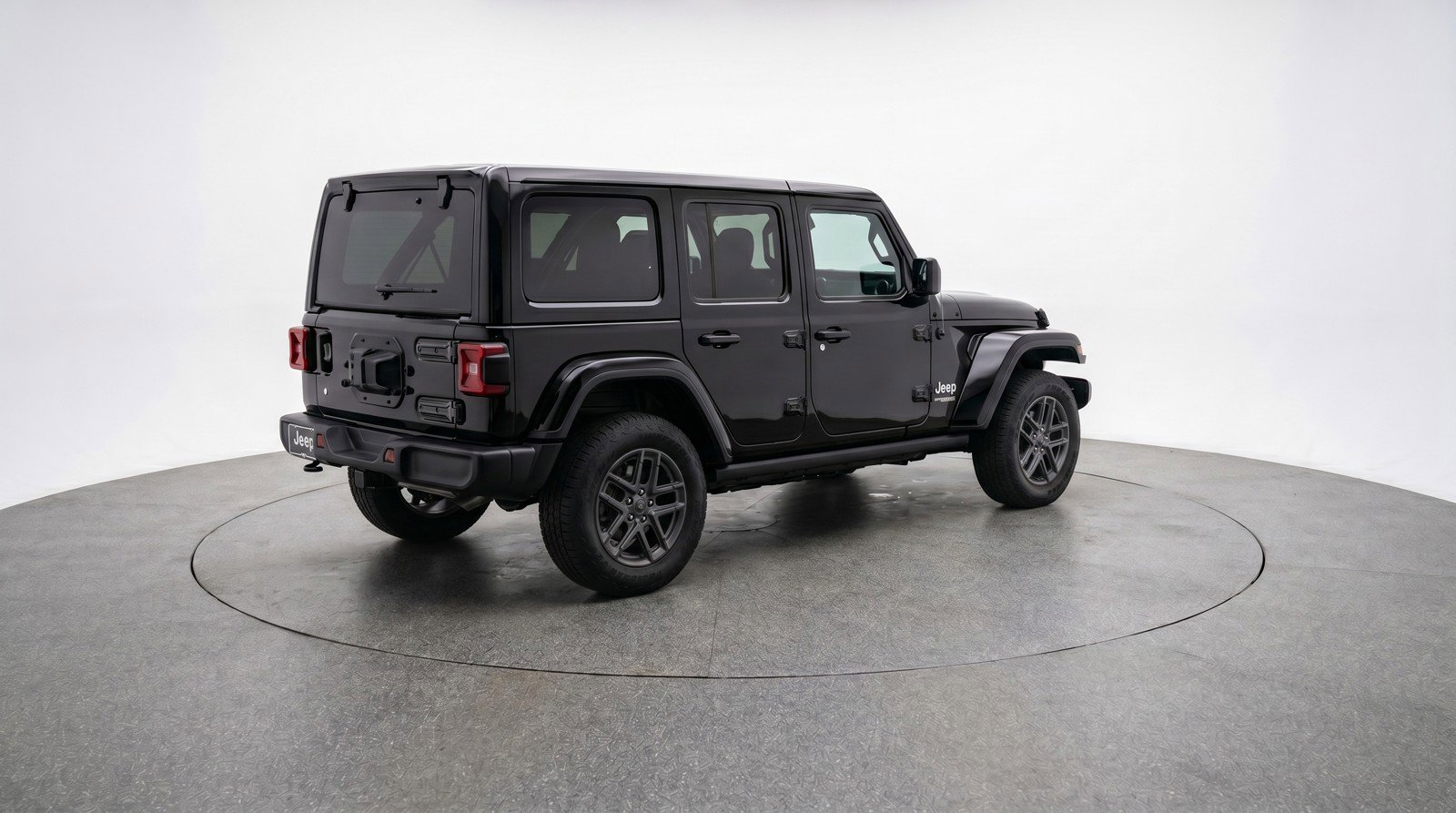 Used 2025 Jeep Wrangler Sport S image 9