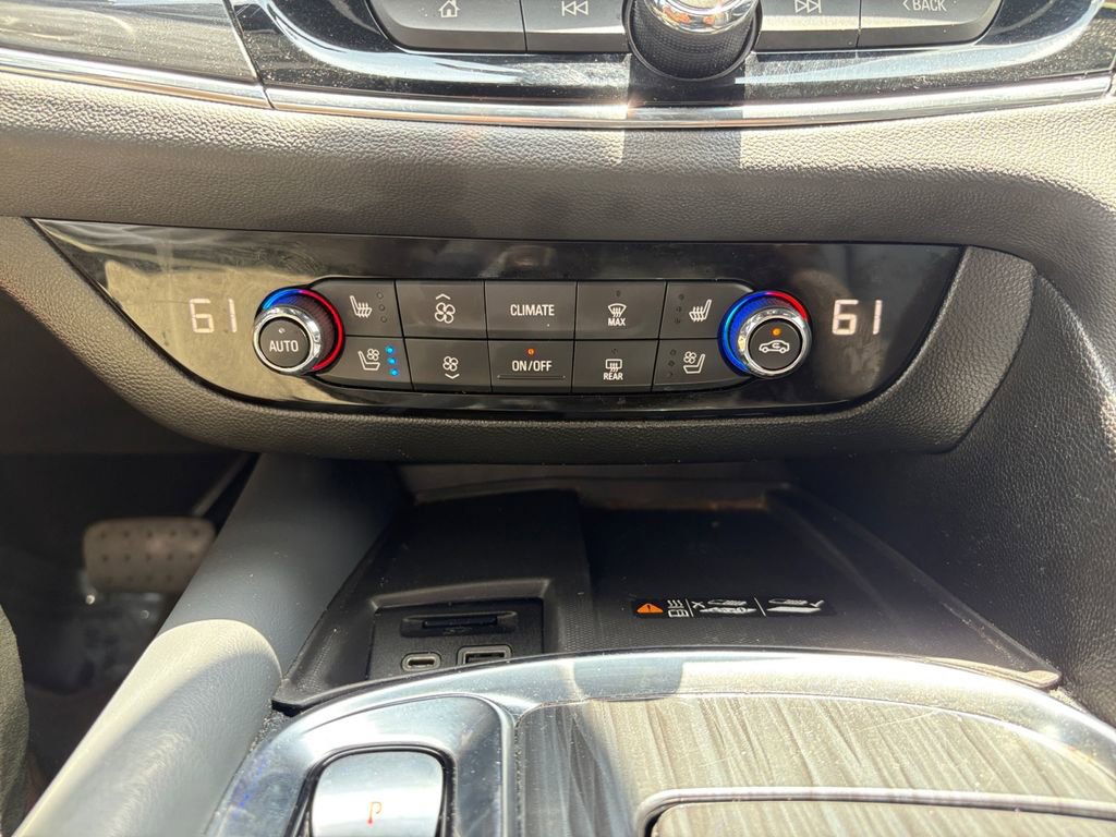 Used 2024 Buick Enclave Premium FWD image 19