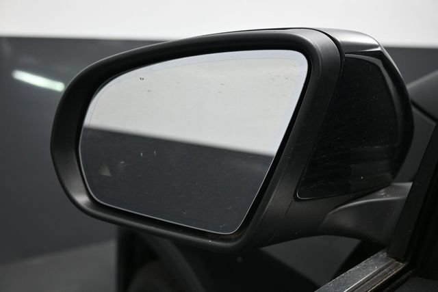 Used 2025 Mercedes-Benz GLA 250 image 5