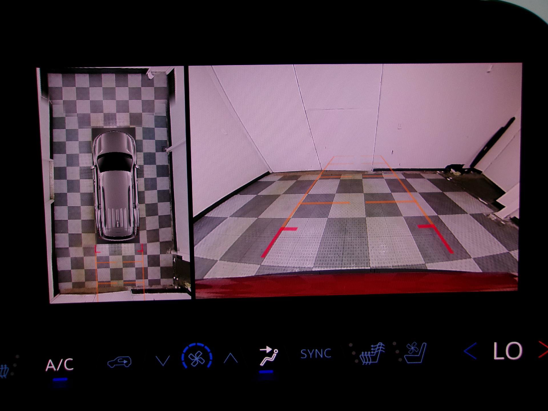 New 2026 Chevrolet Traverse RS w/ LPO, Floor Liner Package FWD image 4