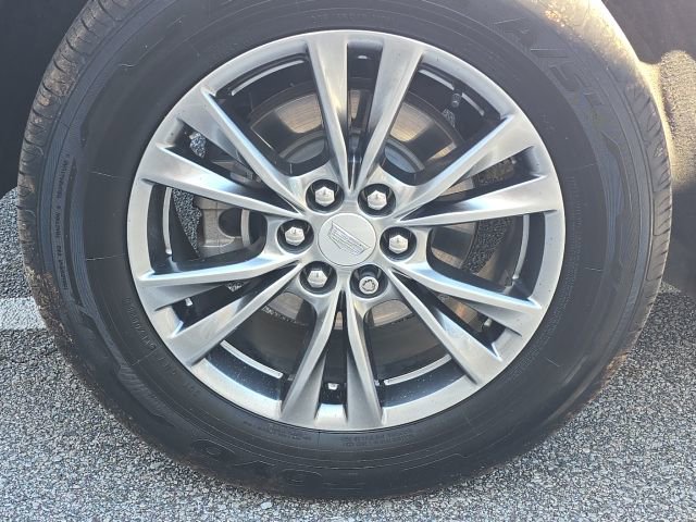 Used 2021 Cadillac XT5 Premium Luxury image 9