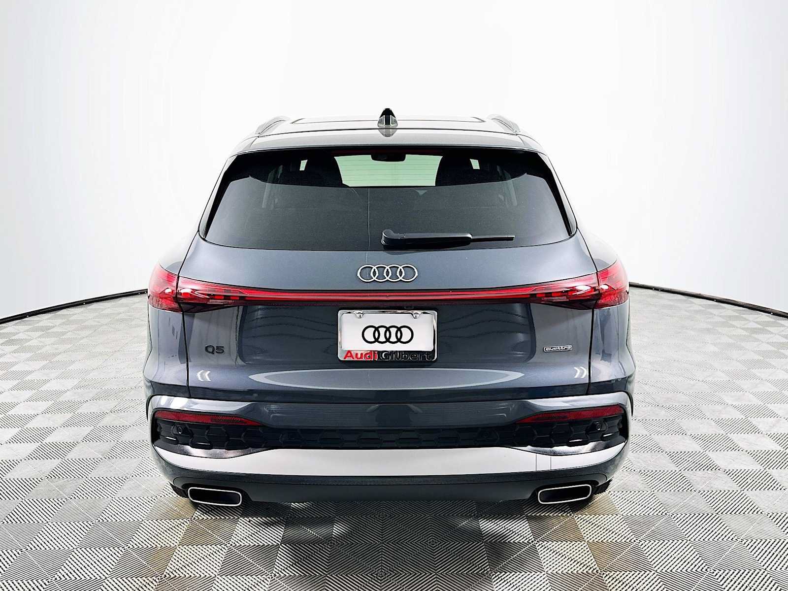 Certified 2025 Audi Q5 Premium Plus w/ Premium Plus AWD/4WD image 6