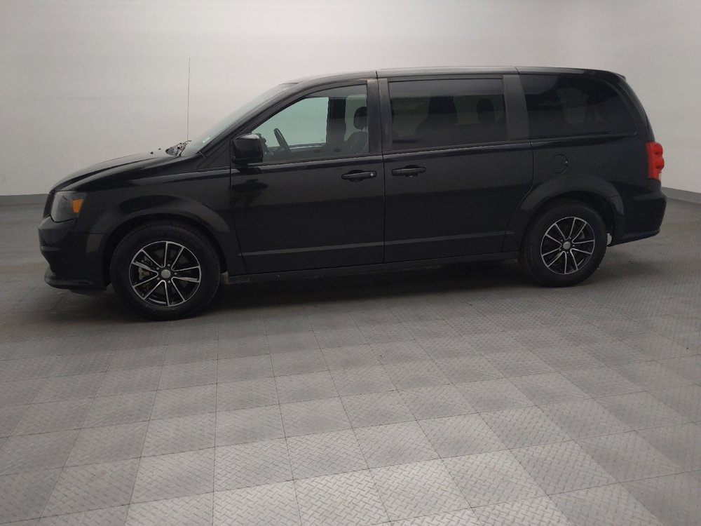 Used 2018 Dodge Grand Caravan GT FWD image 2