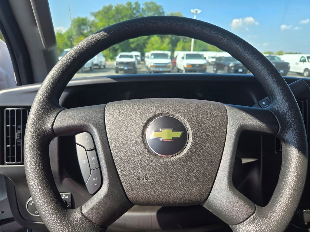 New 2025 Chevrolet Express 2500 Extended w/ Enhanced Convenience Package image 24