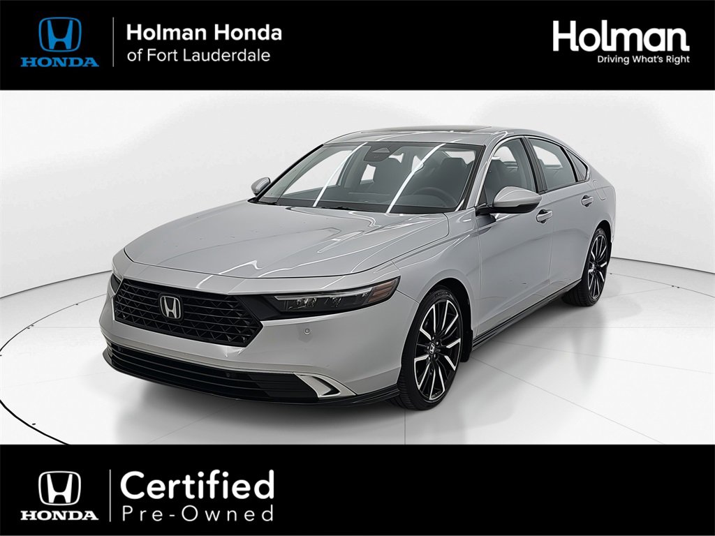 Used 2023 Honda Accord Touring image 1