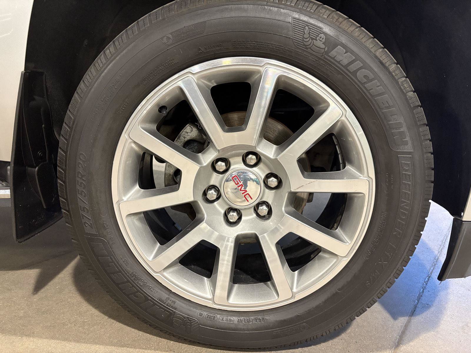 Used 2018 GMC Yukon Denali AWD/4WD image 53