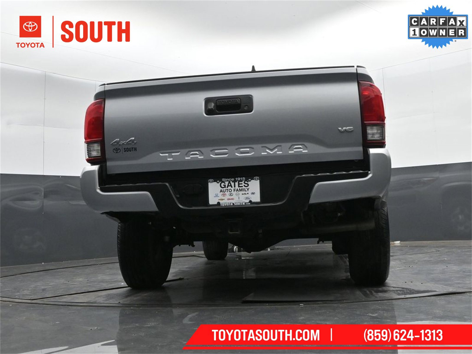 Used 2022 Toyota Tacoma SR image 29
