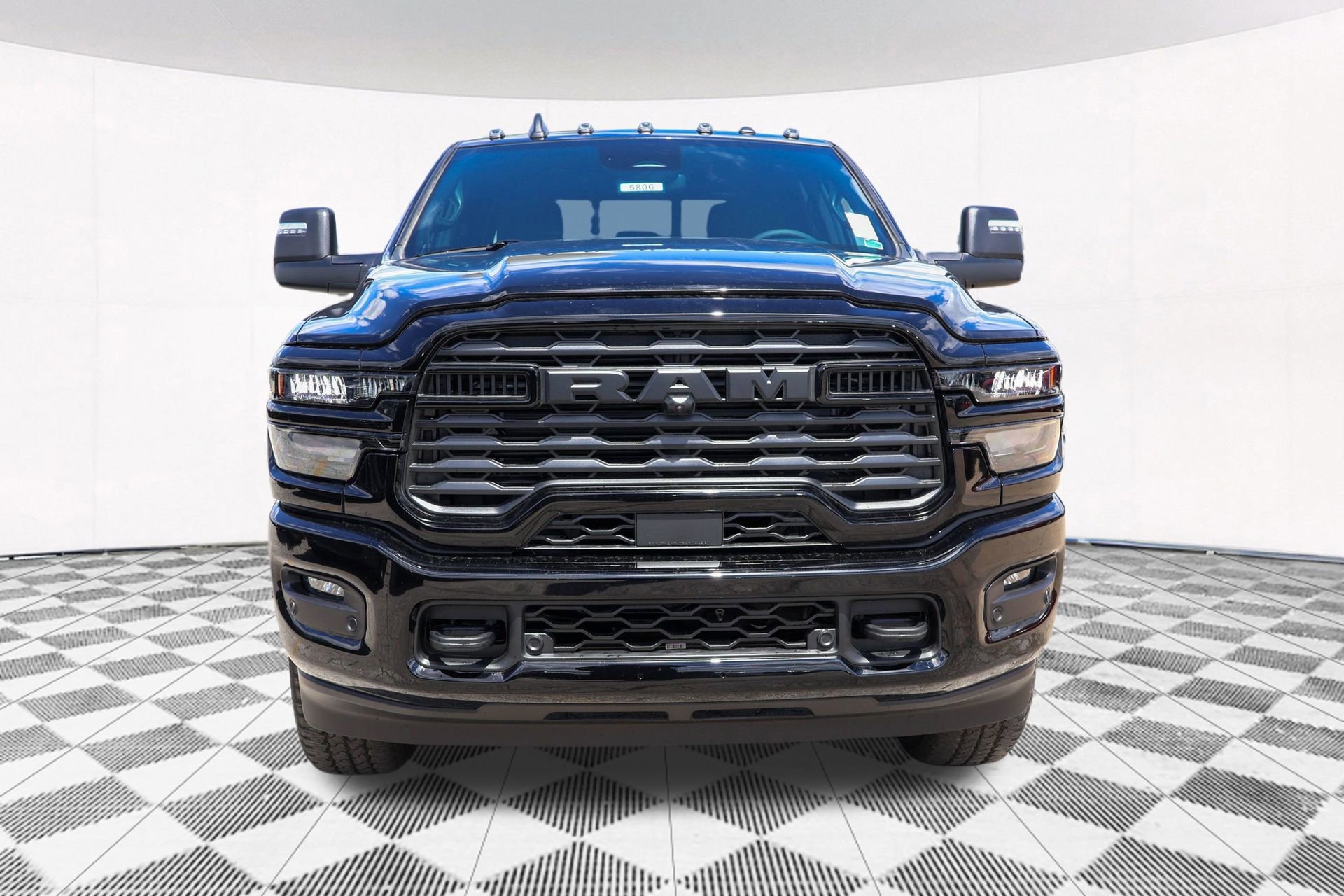 New 2026 RAM 2500 Big Horn AWD/4WD image 8