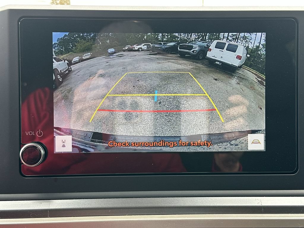 Used 2025 Toyota Tacoma SR5 RWD image 15