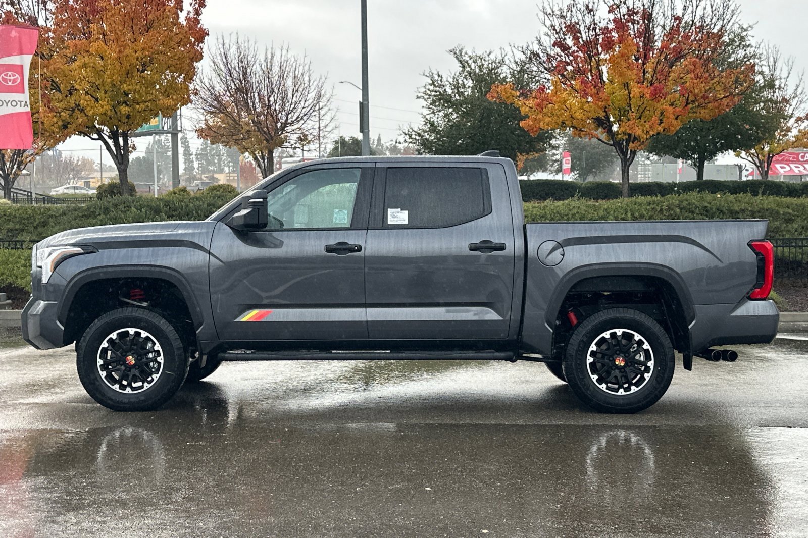 New 2026 Toyota Tundra SR5 image 9