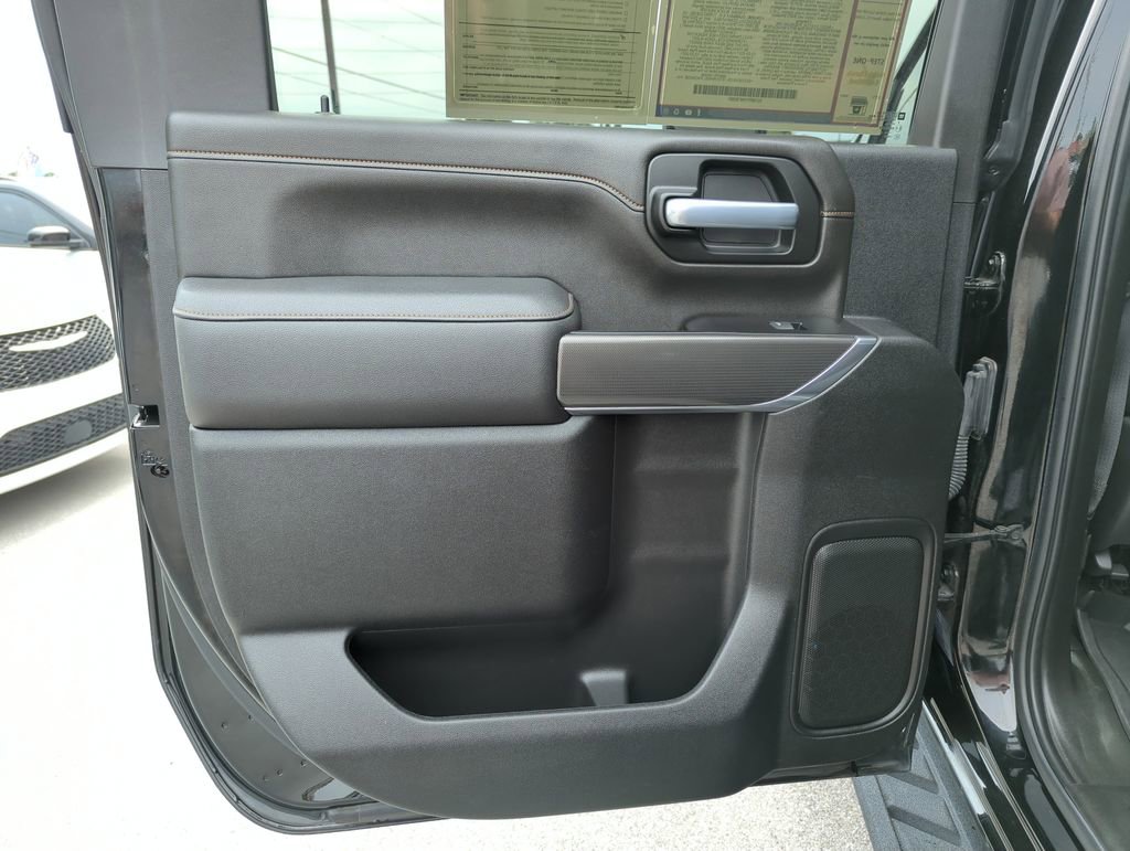 Used 2022 GMC Sierra 2500 AT4 w/ AT4 Premium Plus Package image 30
