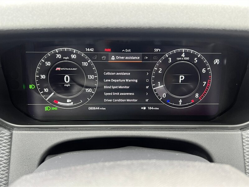 Used 2018 Land Rover Range Rover Velar R-Dynamic SE AWD/4WD image 35