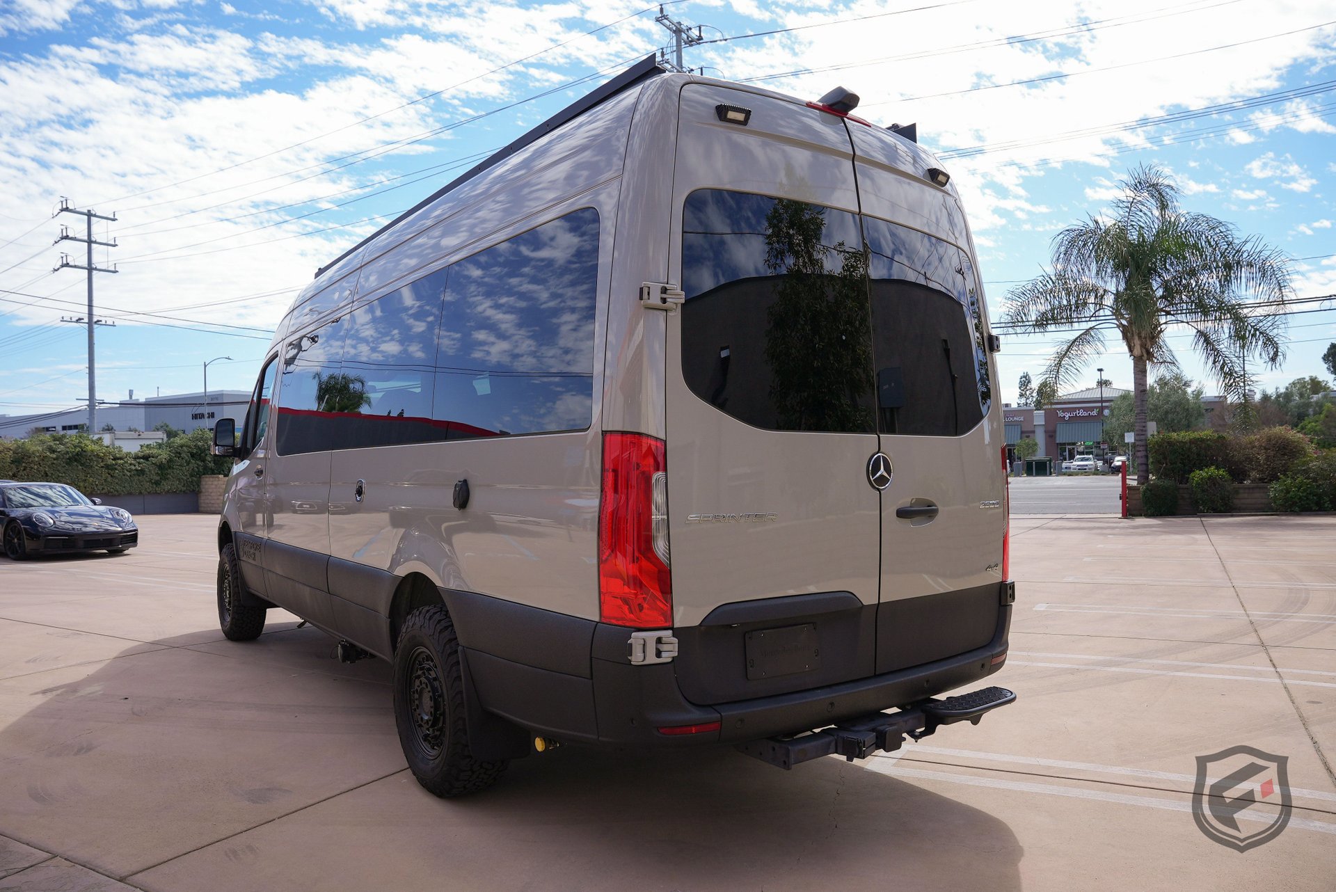 Used 2021 Mercedes-Benz Sprinter 2500 image 6