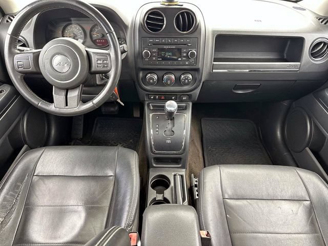 Used 2015 Jeep Patriot High Altitude AWD/4WD image 8