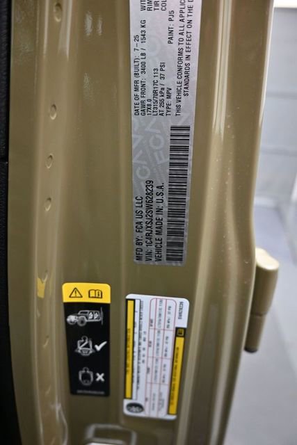 New 2025 Jeep Wrangler Unlimited Rubicon 392 image 15