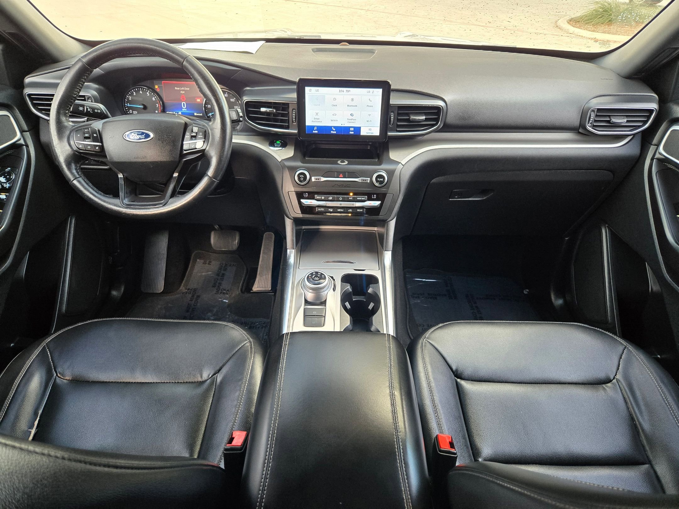 Used 2020 Ford Explorer XLT w/ Equipment Group 202A image 16