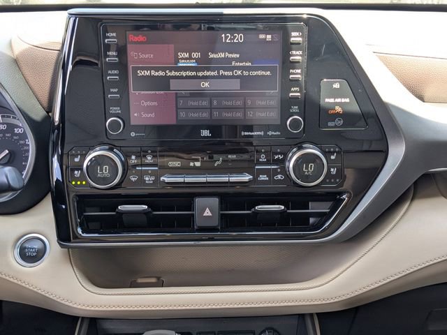 Used 2020 Toyota Highlander Limited image 17
