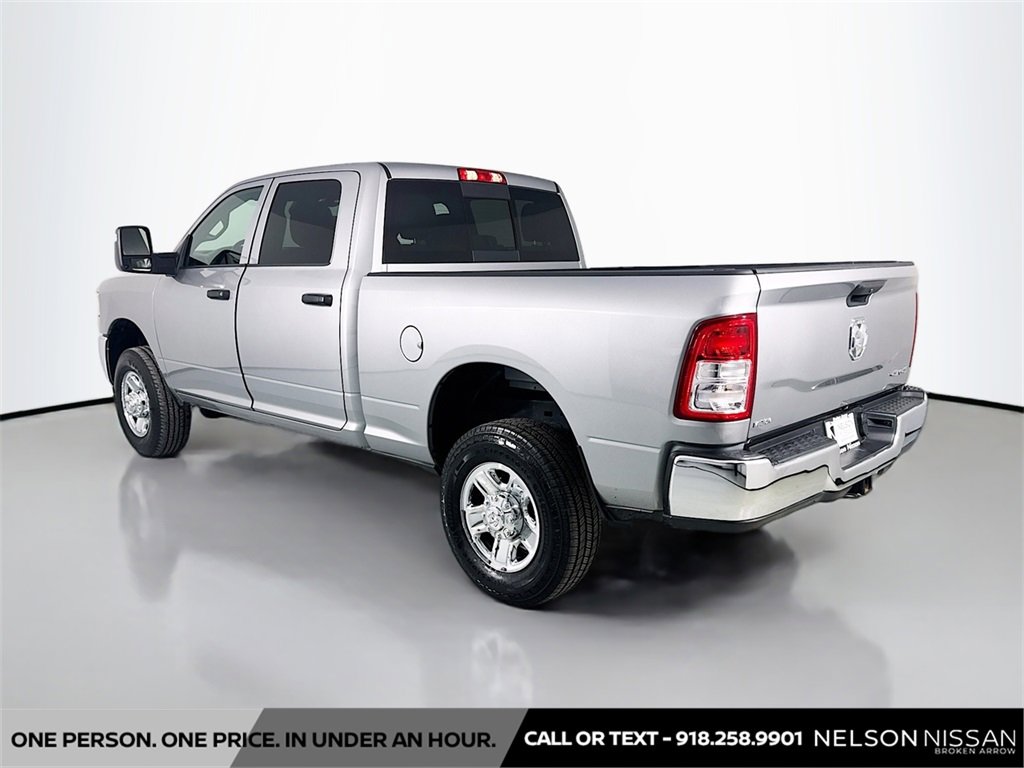 Used 2024 RAM 2500 Tradesman w/ Chrome Appearance Group image 7