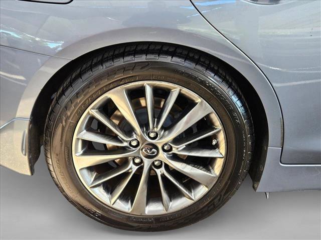Used 2018 INFINITI Q50 Luxe w/ Essential Package (3.0T Luxe) RWD image 21