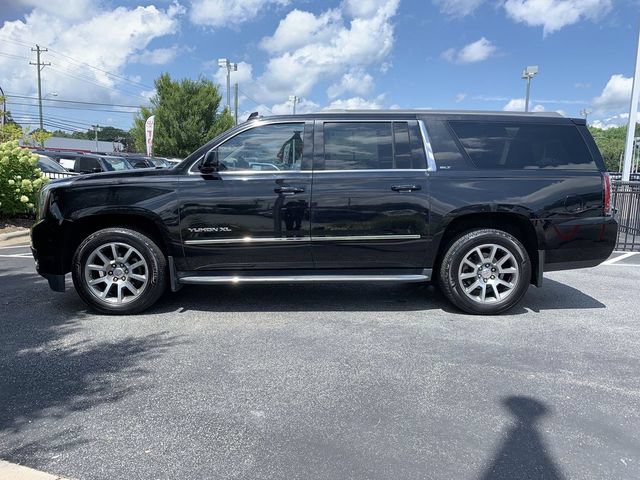 Used 2016 GMC Yukon XL SLT w/ Premium Edition AWD/4WD image 5