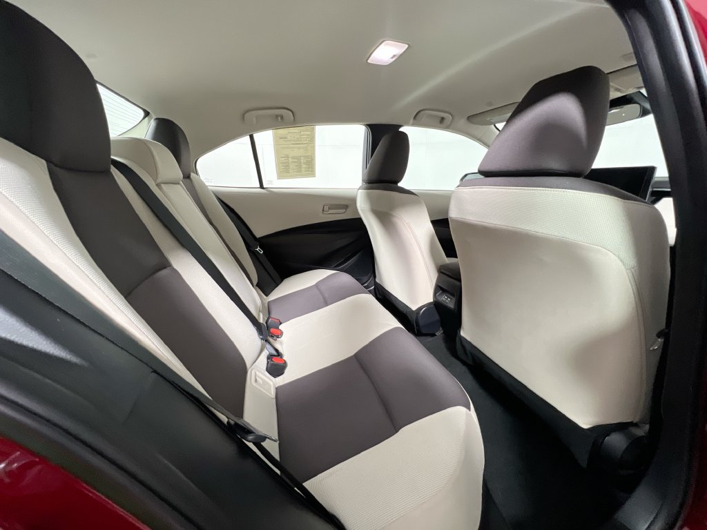 Used 2026 Toyota Corolla LE FWD image 30