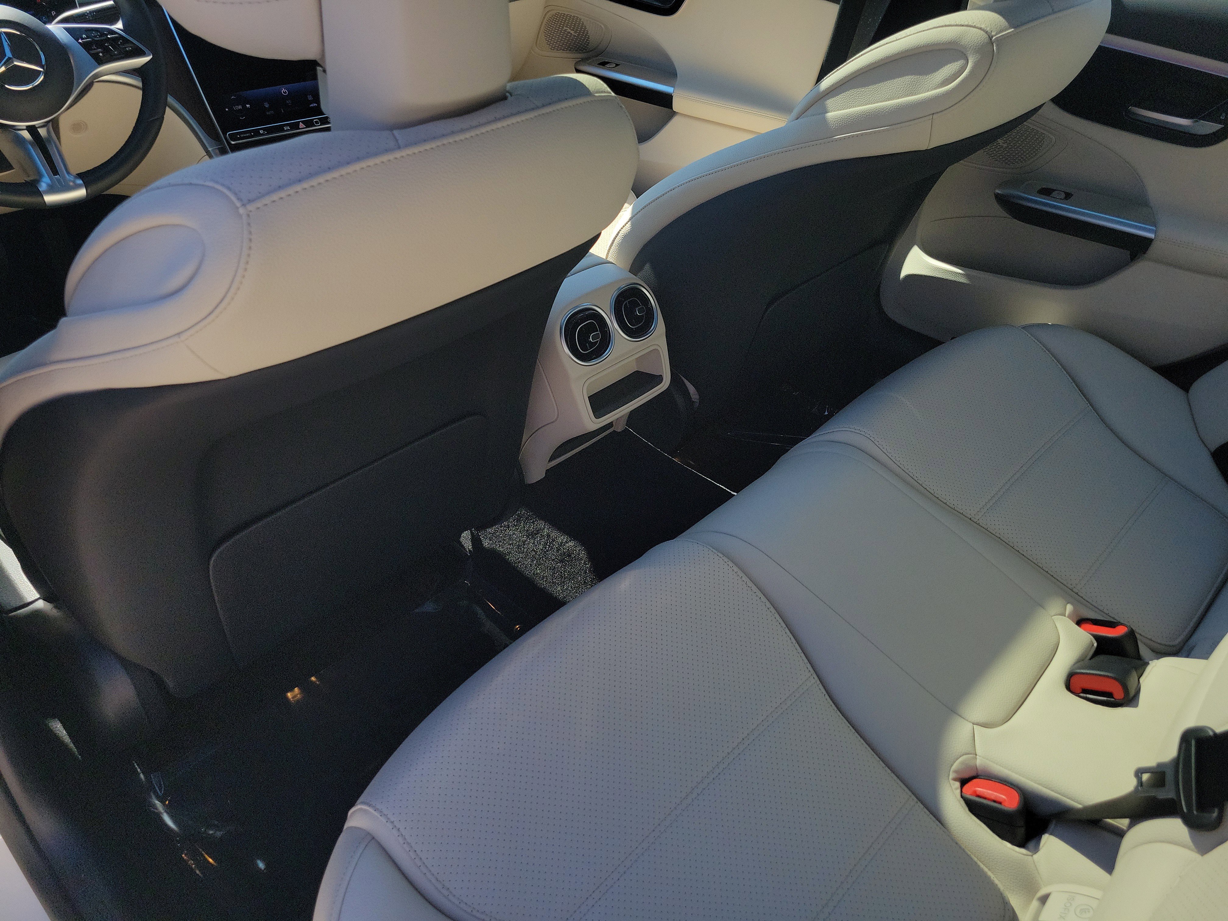 Certified 2025 Mercedes-Benz C 300 Sedan image 13