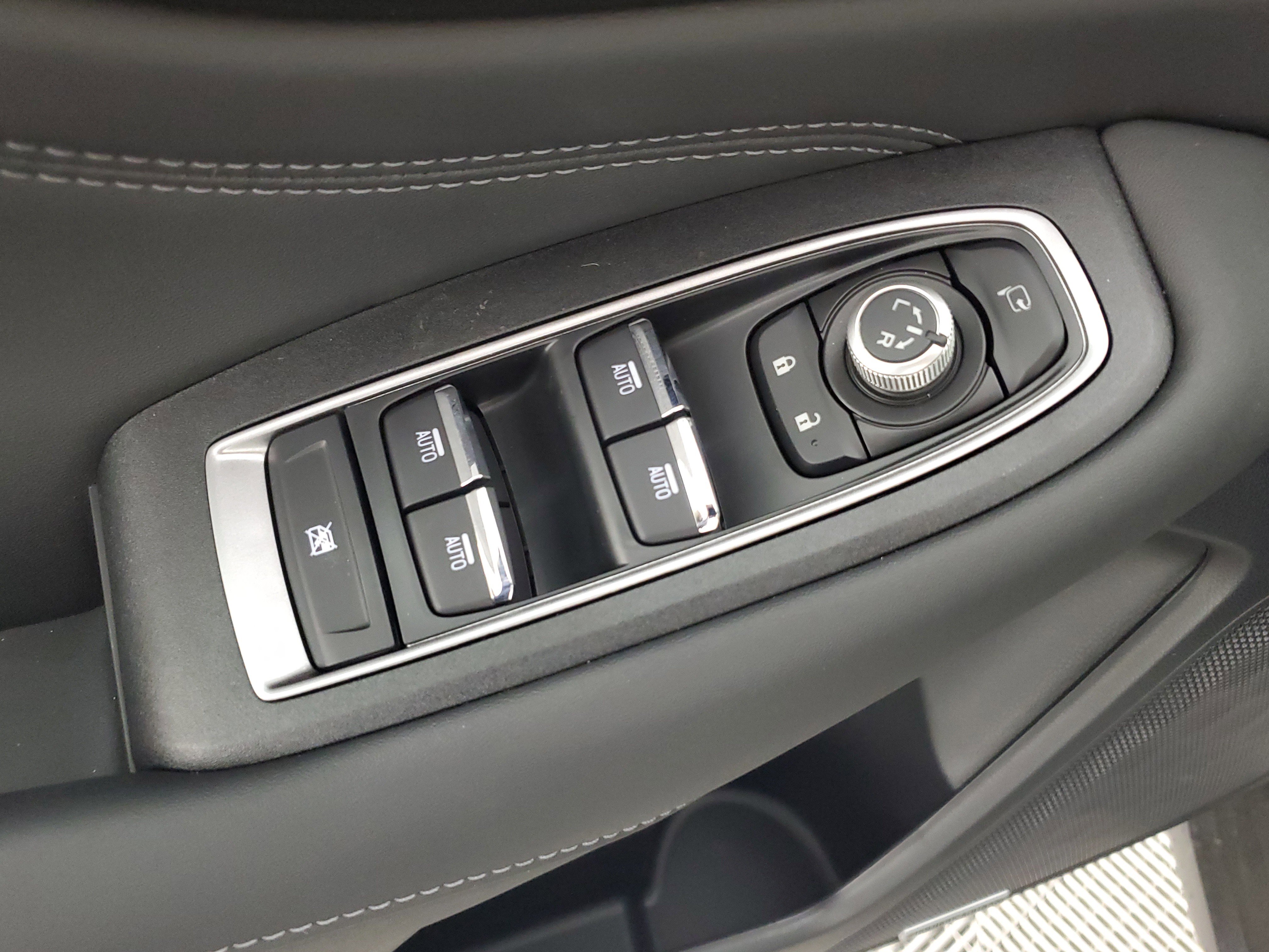 New 2025 Subaru Outback Touring XT image 30