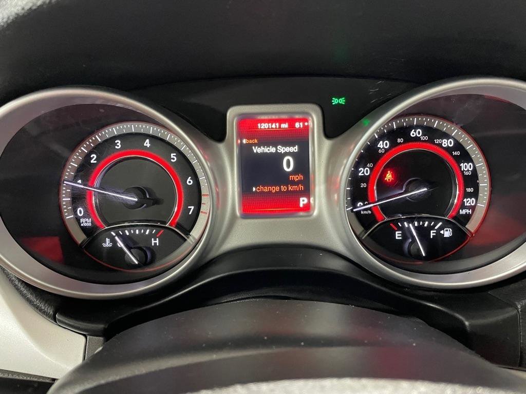 Used 2018 Dodge Journey SE w/ Blacktop Package FWD image 29