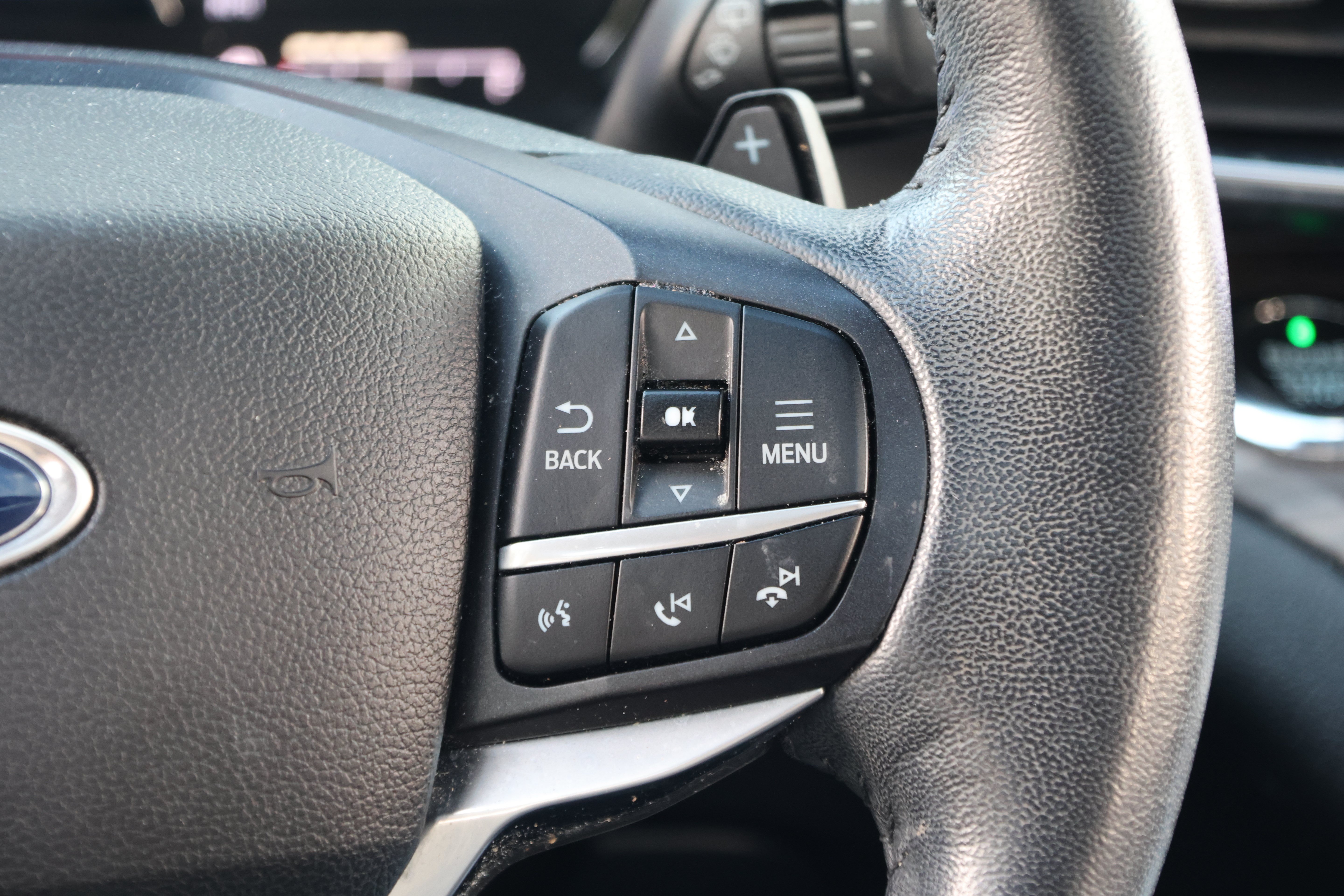 Used 2020 Ford Explorer Limited RWD image 21