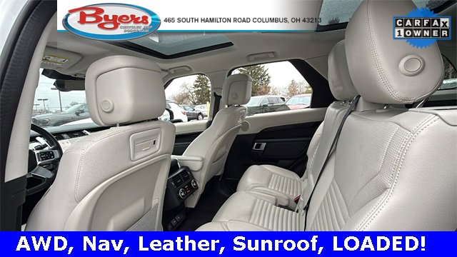 Used 2024 Land Rover Discovery S image 28