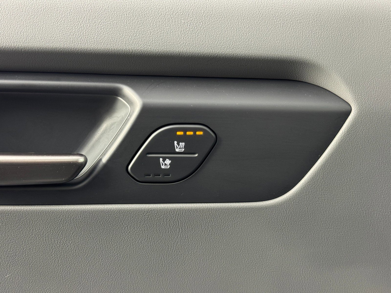 Used 2025 Kia EV9 Light Long Range image 17